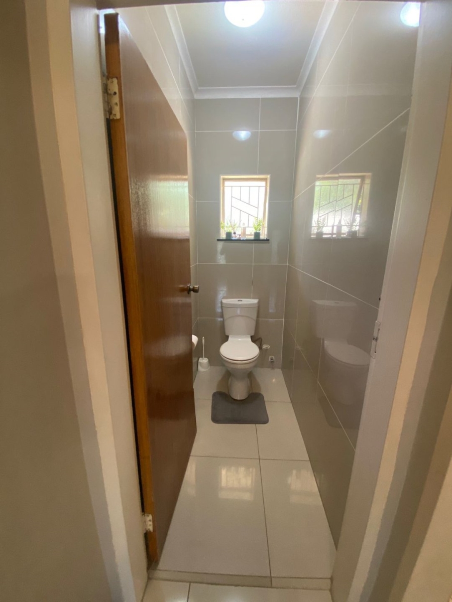 4 Bedroom Property for Sale in Hillsboro Free State